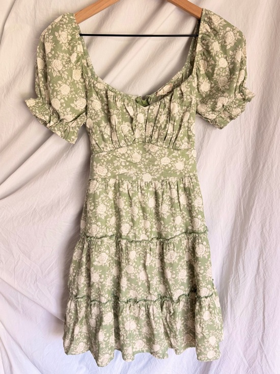 Altar'd State Dresses & Skirts - Altar'd State Sage Green Floral Puff Sleeve Tiered Mini Dress